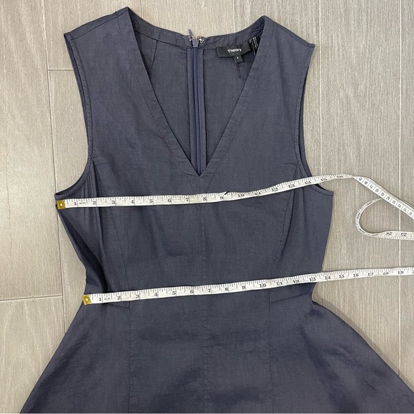 THEORY LINEN KALSINGTON FIT & FLARE DRESS 4 NAVY BLUE MIDI SLEEVELESS POCKETS - Picture 13 of 16